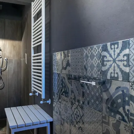 Lantgård Feudo Galefona Gratteri