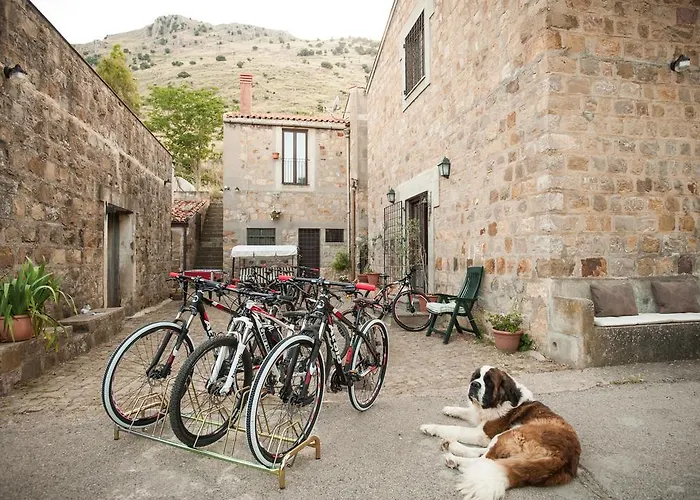 Feudo Galefona Lantgård Gratteri