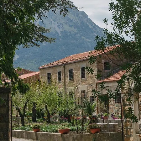 Alloggio per agriturismo Feudo Galefona *